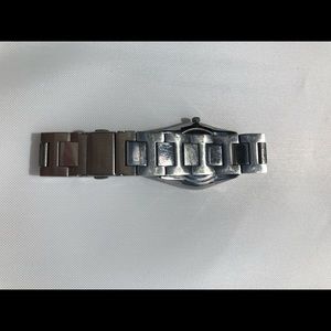 Kenneth Cole Accessories - Kenneth Cole ladies watch Kenneth Cole Accessories - Kenneth Cole ladies watch